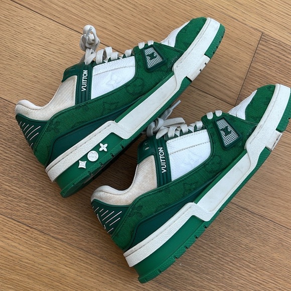 Louis Vuitton Green and White Sneakers - Picture 4 of 7